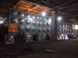 蓮花南路樂(lè)購(gòu)大賣(mài)場(chǎng)393噸水箱